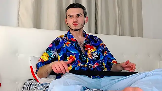 Snapshot of Devin_Jay chatting on 01/13/25, 10:45 Devin Jay online show from 01/13/25, 10:45