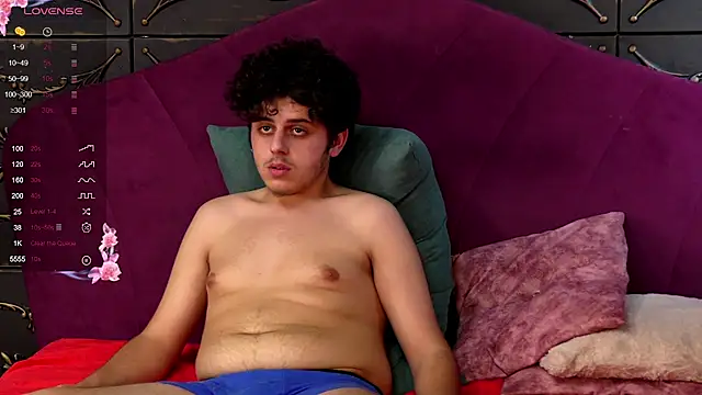 Snapshot of TejLliam chatting on 12/22/24, 08:38 TejLliam online show from 12/22/24, 08:38