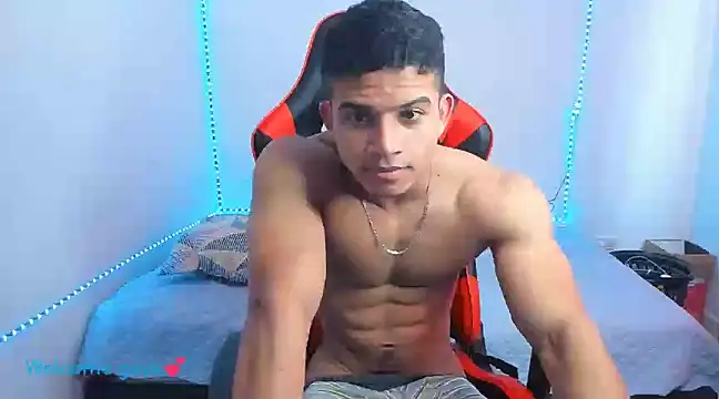 oliver thompsson7 online show from 12/30/24, 08:04