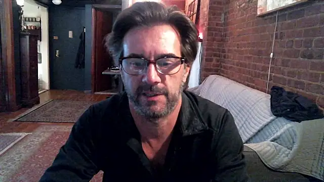 Johnny Bottoms online show from 11/06/25, 07:48