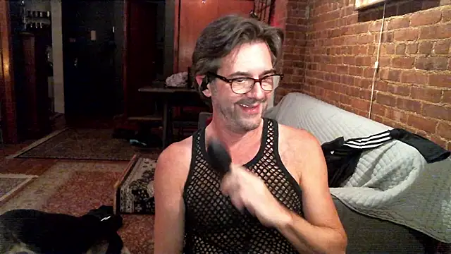 Johnny Bottoms online show from 11/14/25, 04:22