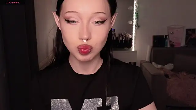 Snapshot of MoranaMissGod chatting on 04/08/26, 03:12 MoranaMissGod online show from 04/08/26, 03:12