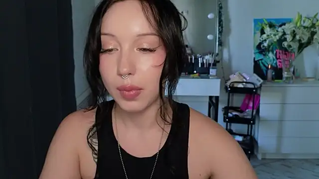Snapshot of MoranaMissGod chatting on 05/22/26, 12:44 MoranaMissGod online show from 05/22/26, 12:44