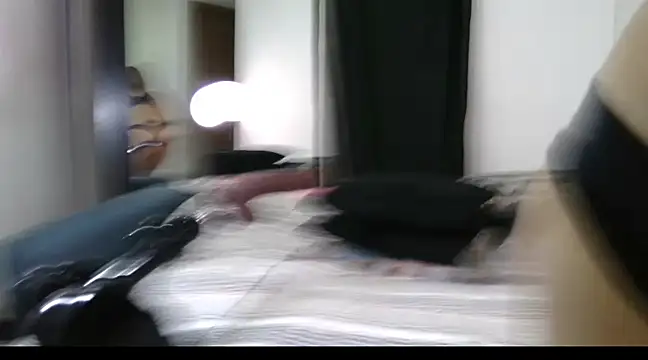 Snapshot of Carla-Bonny18 chatting on 02/12/25, 02:56 Carla-Bonny18 online show from 02/12/25, 02:56