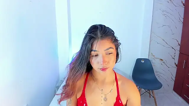 Snapshot of martina_roldam chatting on 03/06/26, 01:24 martina roldam online show from 03/06/26, 01:24