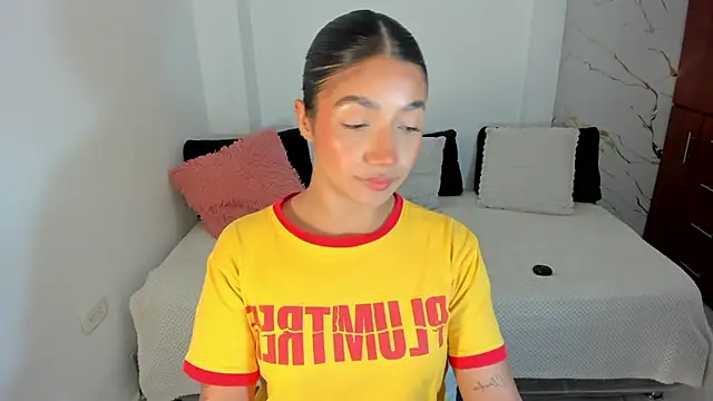 martina roldam online show from 07/17/26, 03:02