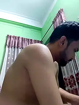 GildanK18 online show from 03/10/25, 02:48