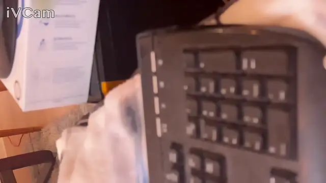 Snapshot of garihazar chatting on 01/24/25, 12:20 garihazar online show from 01/24/25, 12:20