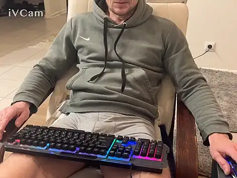 Snapshot of garihazar chatting on 10/31/25, 03:35 garihazar online show from 10/31/25, 03:35