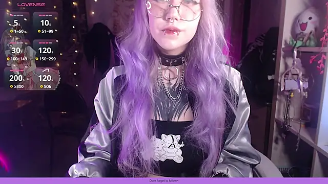 chloe crystall killer online show from 03/18/25, 07:30