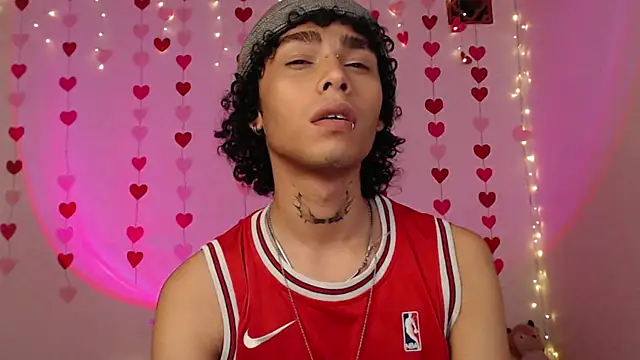 seven7xis online show from 02/10/25, 04:52