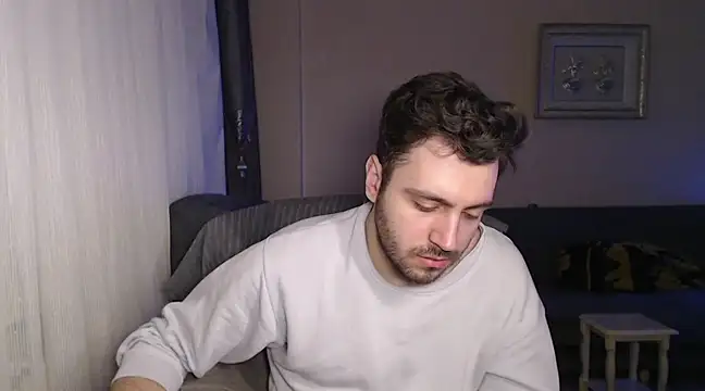 handsomeee04 online show from 03/20/25, 10:18