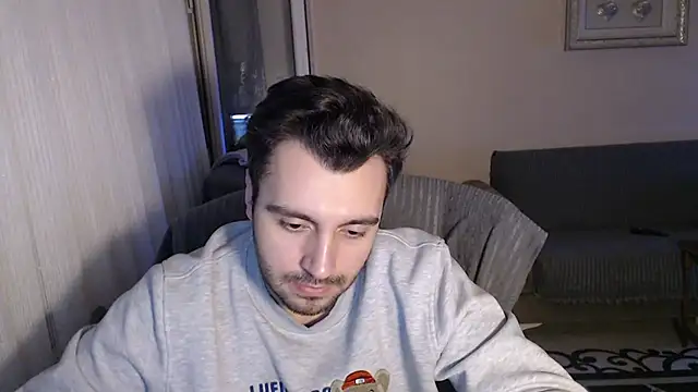 handsomeee04 online show from 10/16/25, 10:00