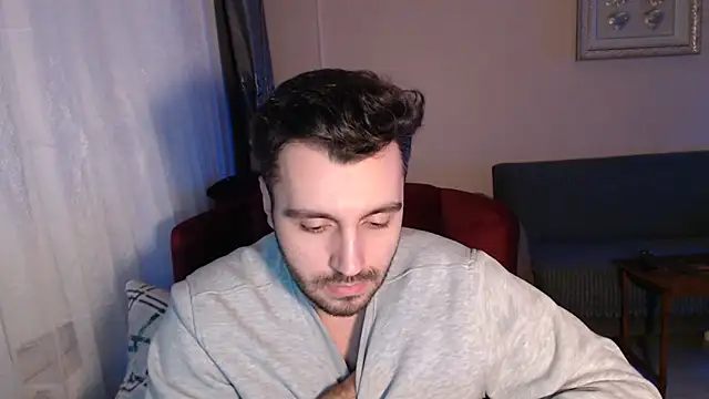 handsomeee04 online show from 11/12/25, 10:09