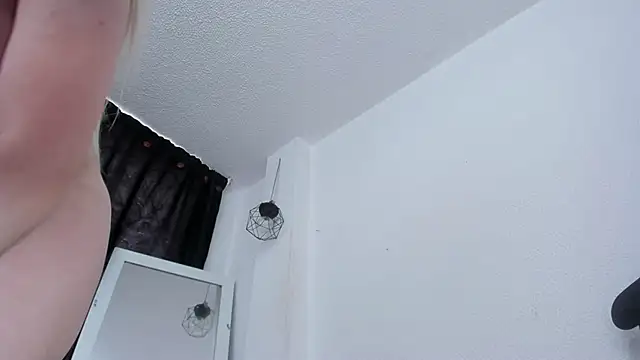 marianneloveee online show from 01/24/25, 05:53