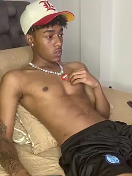 Boy cock18 online show from 01/23/25, 10:22