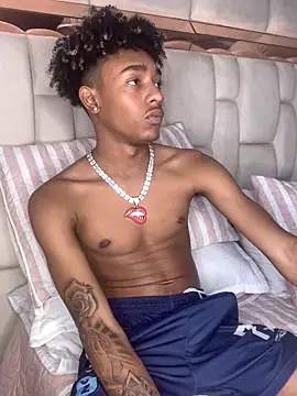 Boy cock18 online show from 02/03/25, 08:13