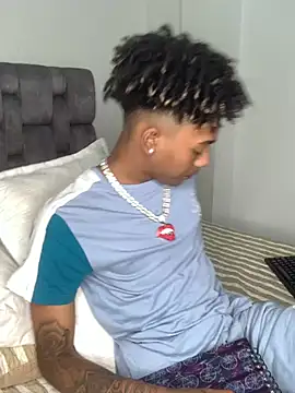 Boy cock18 online show from 02/26/25, 01:32