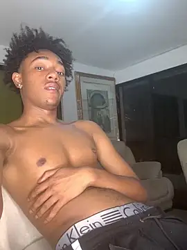 Boy cock18 online show from 09/30/25, 05:23