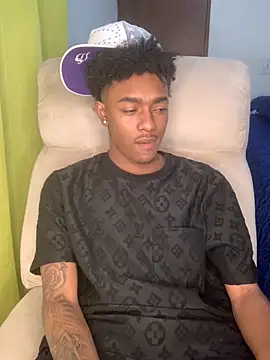 Boy cock18 online show from 10/13/25, 06:57