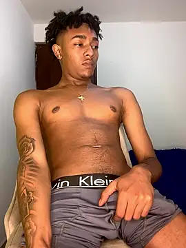 Snapshot of Boy_cock18 chatting on 01/15/26, 07:02 Boy cock18 online show from 01/15/26, 07:02