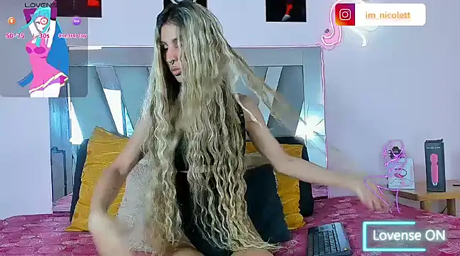 supradoll online show from 03/10/25, 03:41