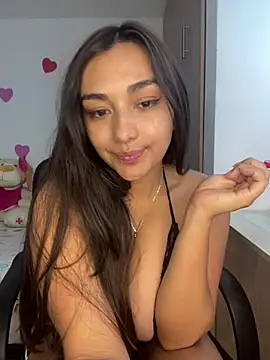 Snapshot of Sara_Smitthh6 chatting on 02/28/25, 06:52 Sara Smitthh6 online show from 02/28/25, 06:52