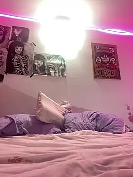 lauuraww online show from 01/26/25, 06:07