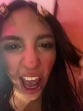 lauuraww online show from 02/24/25, 06:27