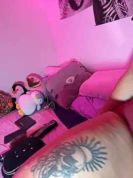 lauuraww online show from 09/26/25, 08:07