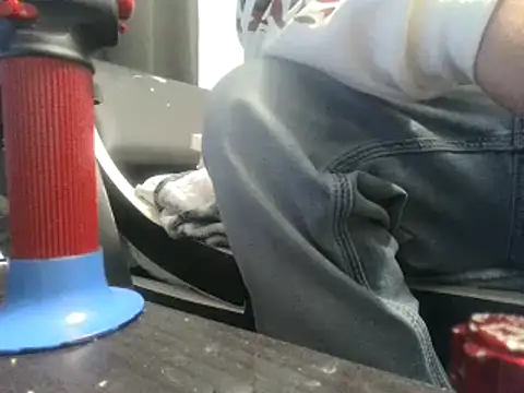 Snapshot of party51502 chatting on 02/17/25, 07:31 party51502 online show from 02/17/25, 07:31