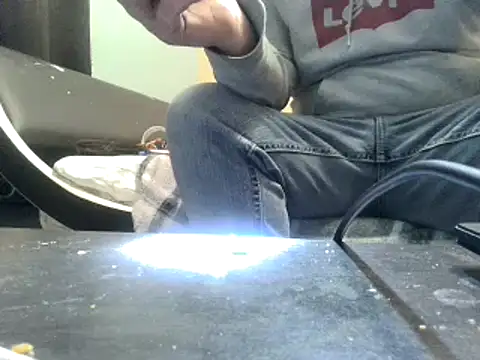 Snapshot of party51502 chatting on 02/21/25, 12:38 party51502 online show from 02/21/25, 12:38