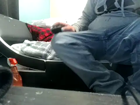 Snapshot of party51502 chatting on 03/02/25, 10:05 party51502 online show from 03/02/25, 10:05