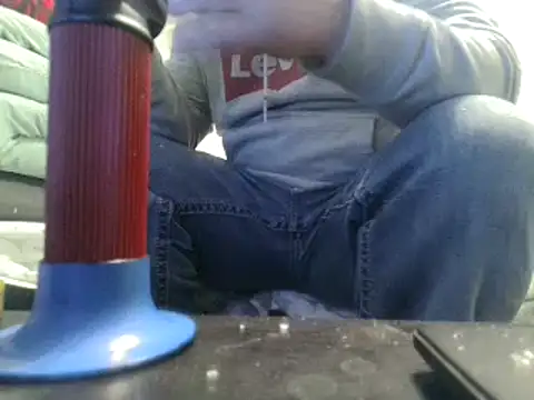 Snapshot of party51502 chatting on 03/17/25, 05:27 party51502 online show from 03/17/25, 05:27