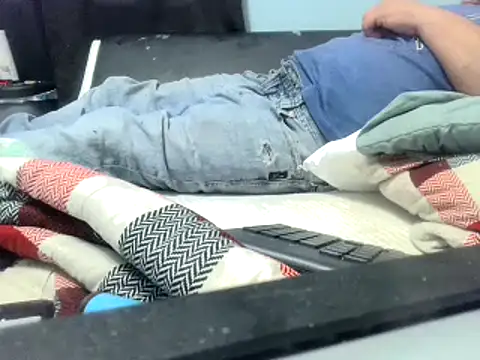 Snapshot of party51502 chatting on 09/27/25, 09:25 party51502 online show from 09/27/25, 09:25