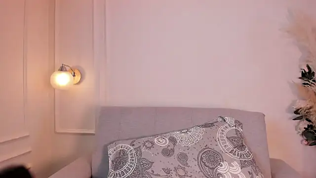 Snapshot of Abril_jones10 chatting on 01/13/25, 04:08 Abril jones10 online show from 01/13/25, 04:08