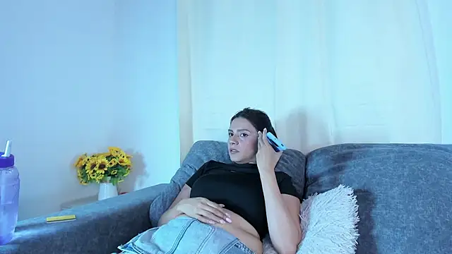 Snapshot of Abril_jones10 chatting on 01/31/25, 07:08 Abril jones10 online show from 01/31/25, 07:08