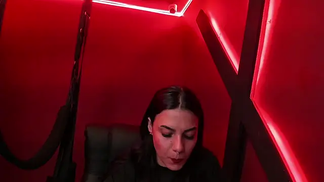 Snapshot of Abril_jones10 chatting on 02/15/25, 08:01 Abril jones10 online show from 02/15/25, 08:01