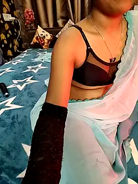 Little  Lia online show from 02/21/25, 05:42