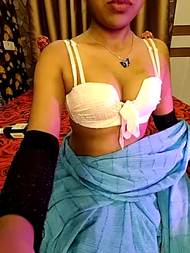 Little  Lia online show from 02/23/25, 02:46