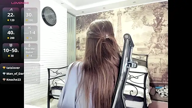 Snapshot of One_of_the_girls chatting on 04/15/26, 07:58 One of the girls online show from 04/15/26, 07:58