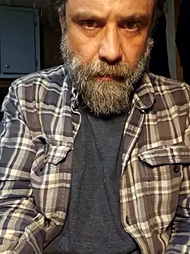 Snapshot of zaneporter46 chatting on 03/06/26, 05:26 zaneporter46 online show from 03/06/26, 05:26