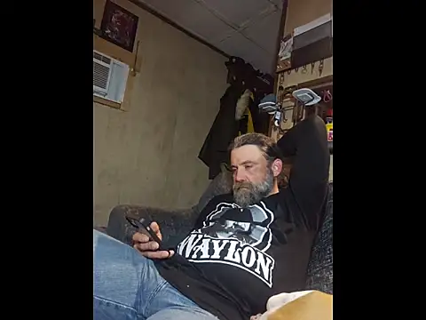 Snapshot of zaneporter46 chatting on 03/10/26, 06:40 zaneporter46 online show from 03/10/26, 06:40