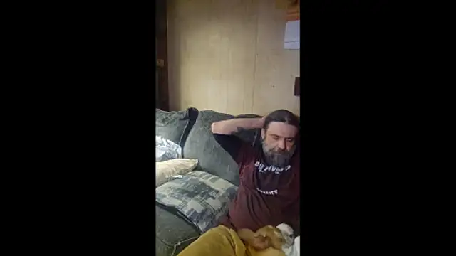 Snapshot of zaneporter46 chatting on 03/15/26, 03:23 zaneporter46 online show from 03/15/26, 03:23