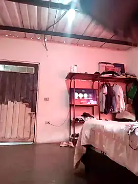 Snapshot of crazysex095 chatting on 12/29/24, 02:52 crazysex095 online show from 12/29/24, 02:52