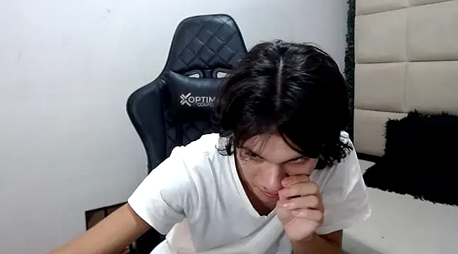 andy dan18 online show from 12/30/24, 08:58