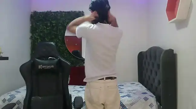 andy dan18 online show from 01/30/25, 01:31