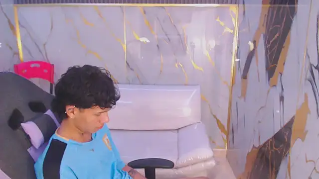 andy dan18 online show from 10/06/25, 03:20