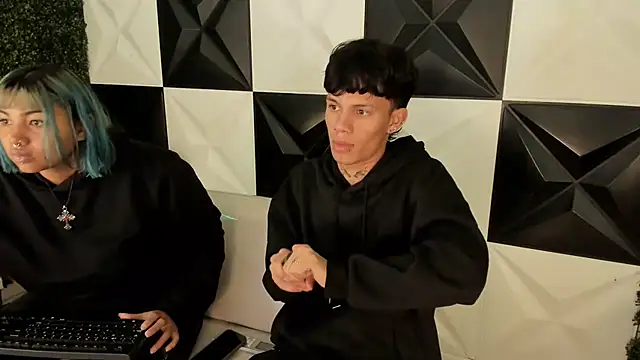 andy dan18 online show from 11/16/25, 06:35