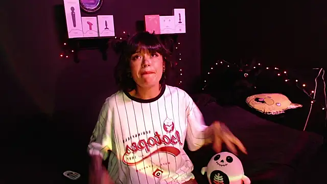 rousstattoo online show from 10/01/25, 02:17